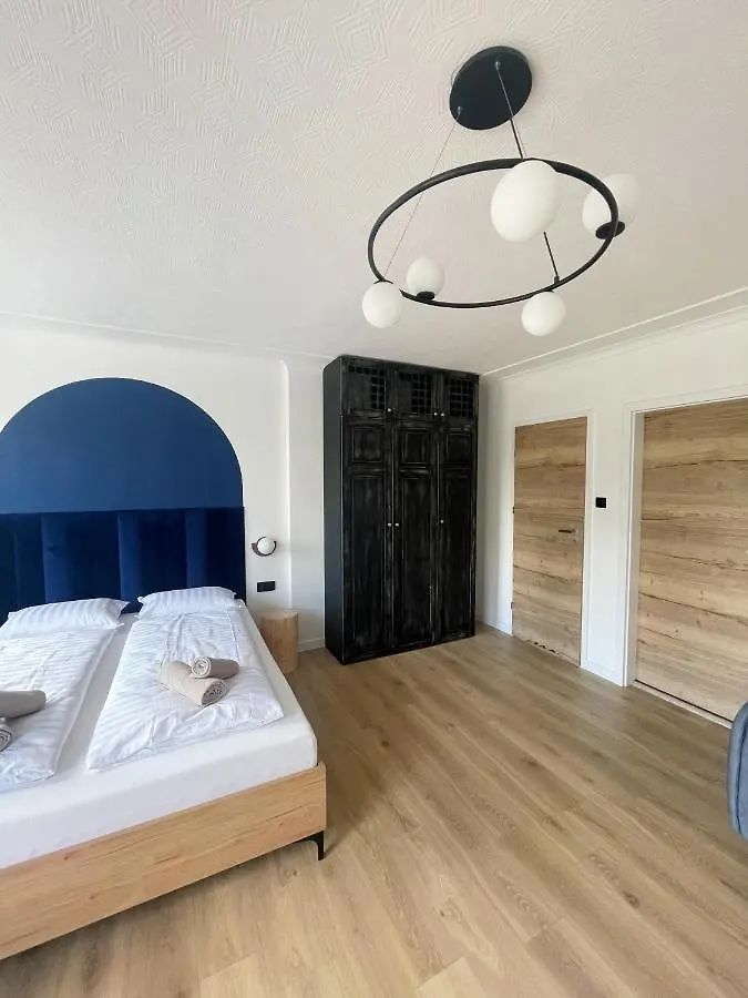 Dubois Apartments コウォブジェク