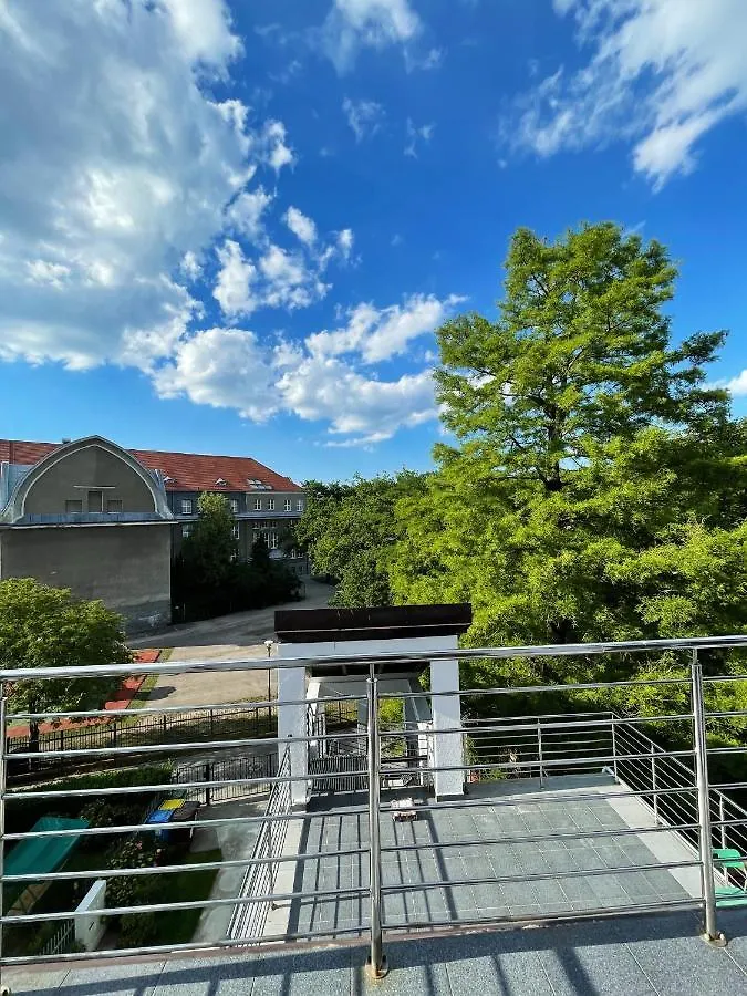Dubois Apartments コウォブジェク